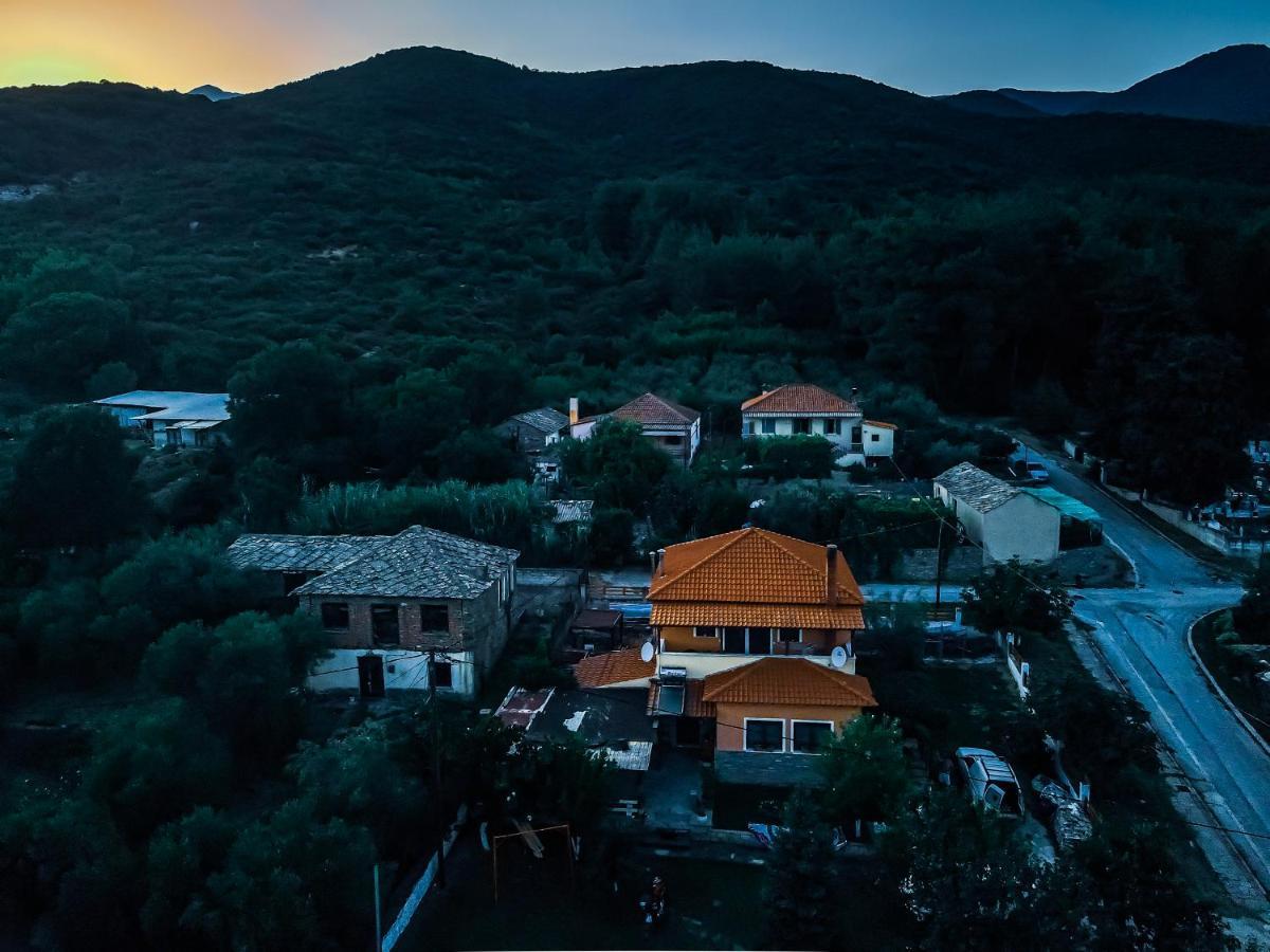 Вилла Mavridis House Eleftheroupoli Экстерьер фото