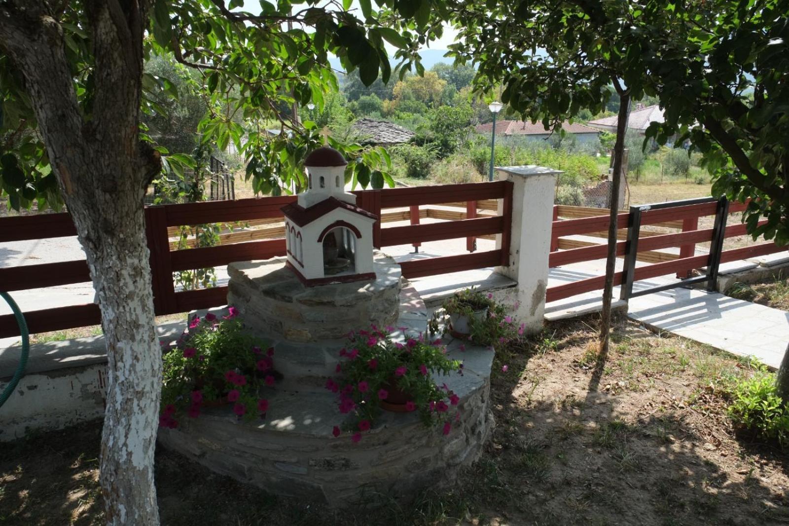 Вилла Mavridis House Eleftheroupoli Экстерьер фото